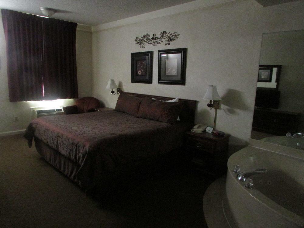 Plantation Oaks Hotell Millington Exteriör bild