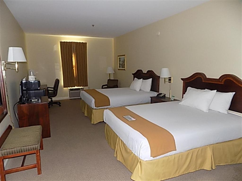 Plantation Oaks Hotell Millington Exteriör bild