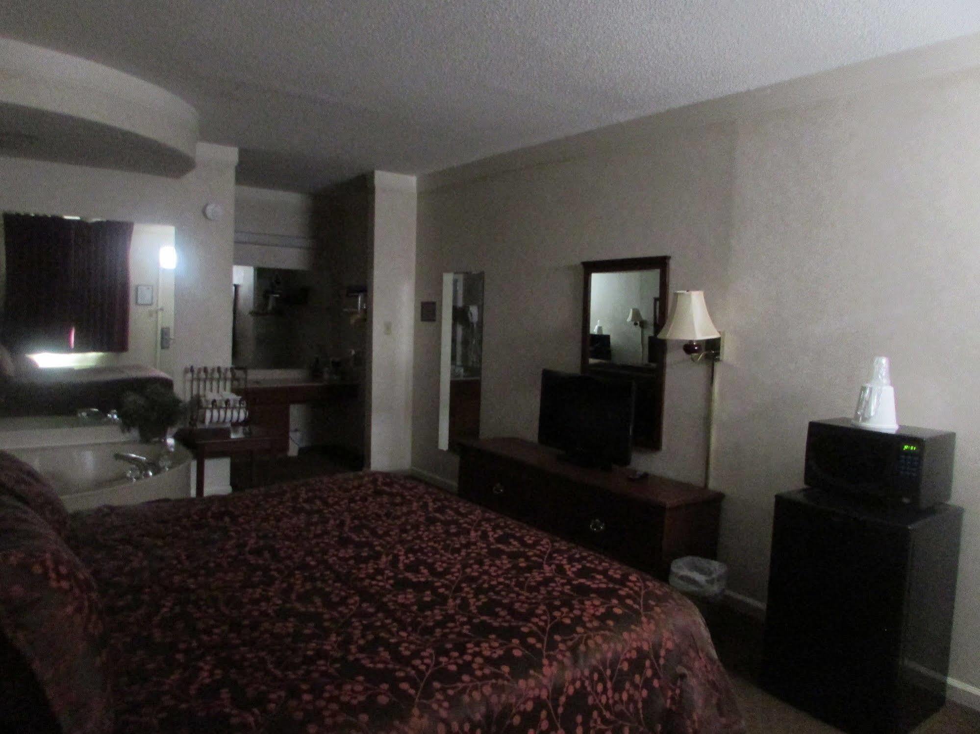 Plantation Oaks Hotell Millington Exteriör bild